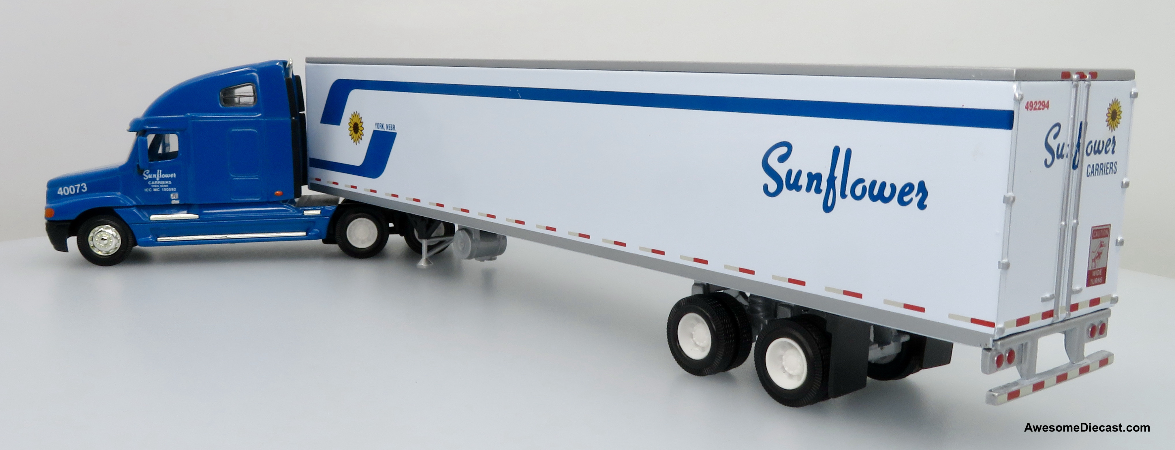 Only One! PEM Hartoy 1:64 Freightliner Century Sleeper Cab w/ 53' Refrigerated Trailer: Sunflower Carriers