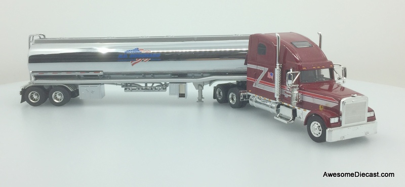 SpecCast 1:64 Freightliner Classic XL Sleeper Cab w/Chrome Tanker: H.O. Bouchard