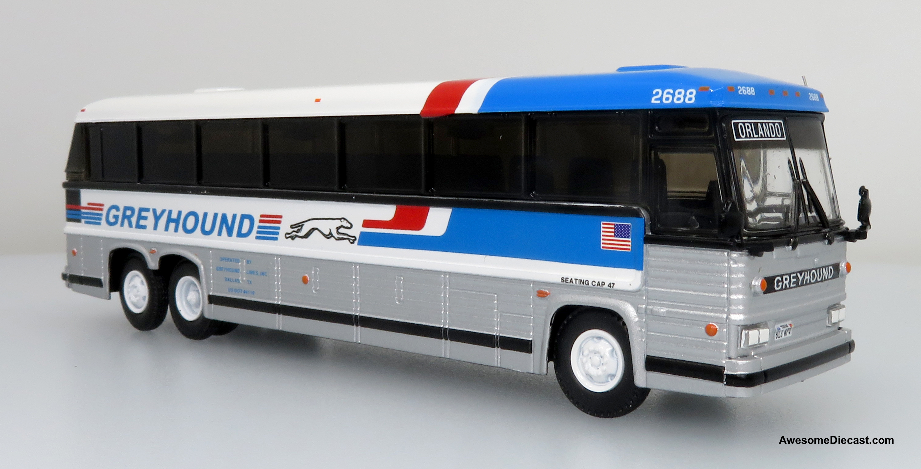 Last One!! Iconic Replicas 1:87 MCI MC-12 Coach: Greyhound