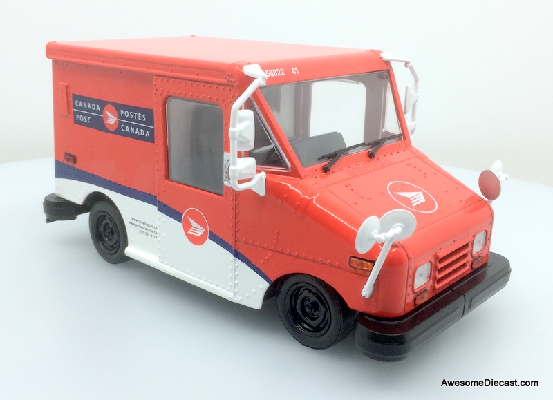 Greenlight 1:24 Canada Post LLV Delivery Vehicle