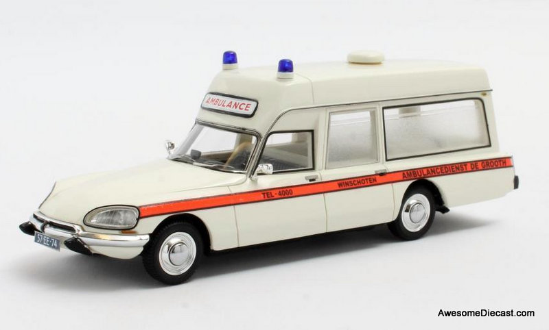 Matrix 1:43 1974 Citroen DS 23 Visser Ambulance: De Grooth Winschote, Holland