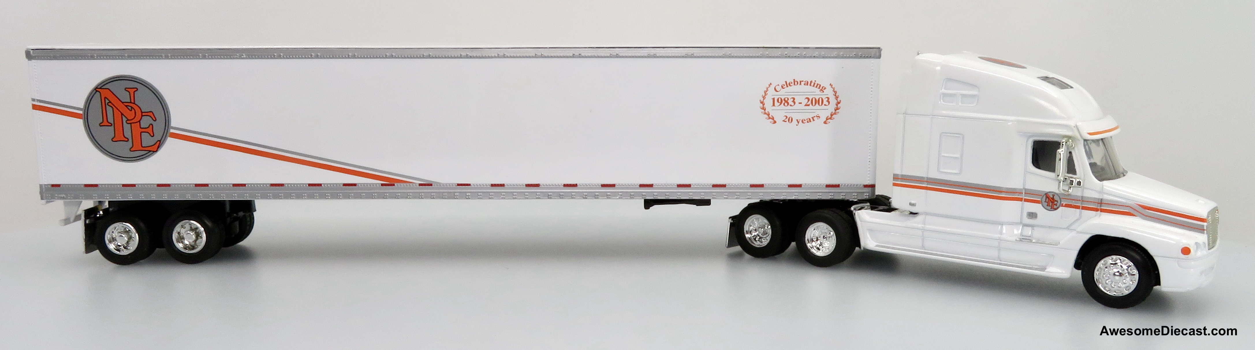 Only One! Liberty Classics 1:64 Freightliner Century Sleeper Cab w/ 53' Trailer: NPE