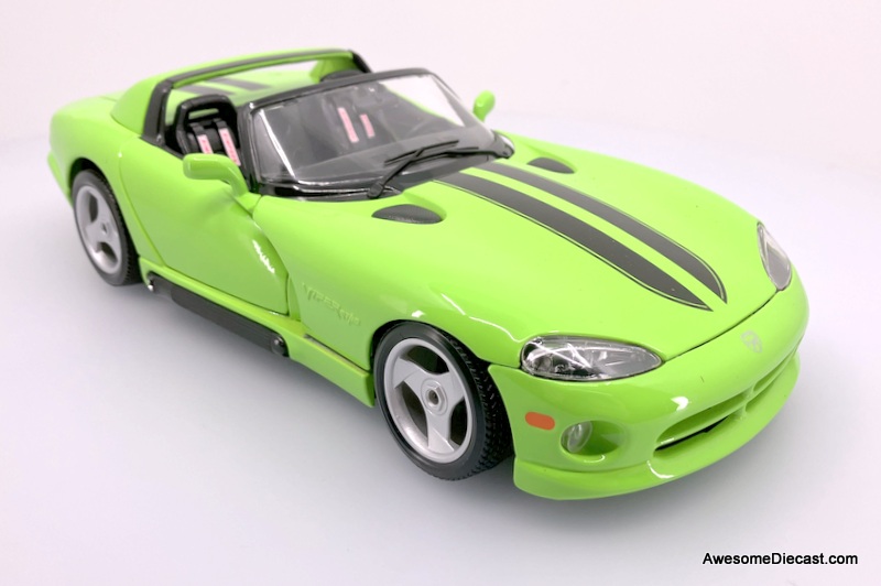 Maisto 1:18 Dodge Viper RT/10, Lime Green