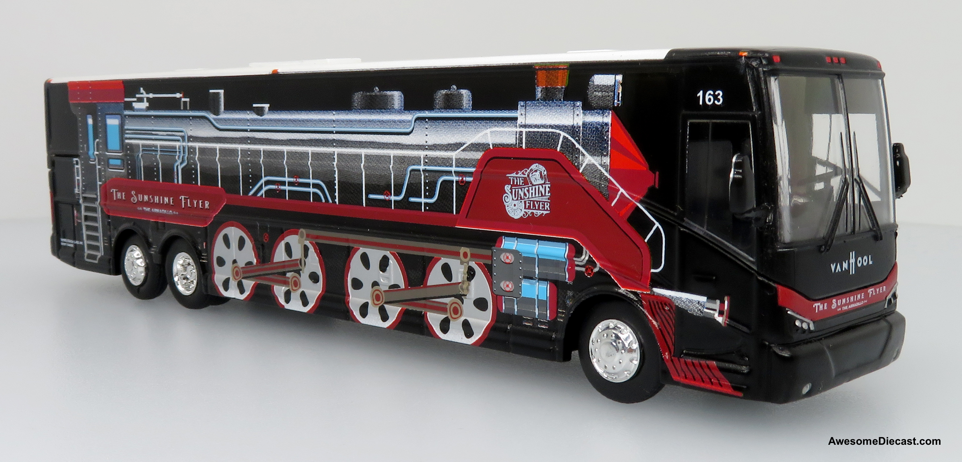 Iconic Replicas 1:87 Van Hool CX-45 Coach: The Sunshine Flyer