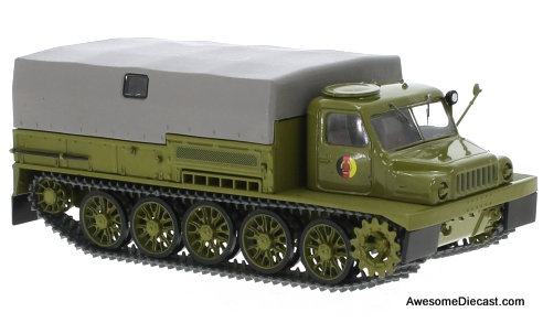 Premium ClassiXXs 1:43 ATS-59 Russian Artillery Tractor