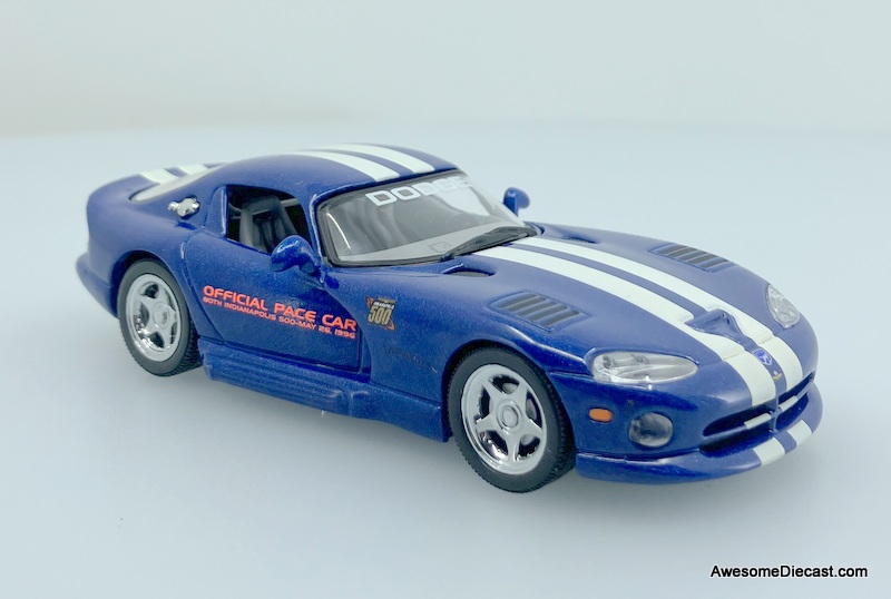 Minichamps 1:43 1996 Dodge Viper: Official Pace Car 1996 80th Indianapolis 500 