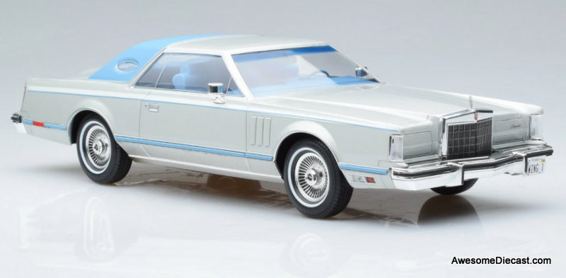 MCG 1:18 1978 Lincoln Continental Mark V, Metallic Silver