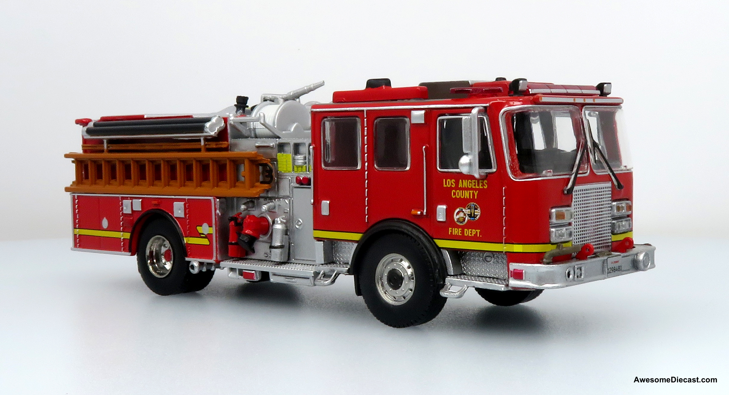 Iconic Replicas 1:64 KME Predator Fire Engine: LACFD - No Station Number