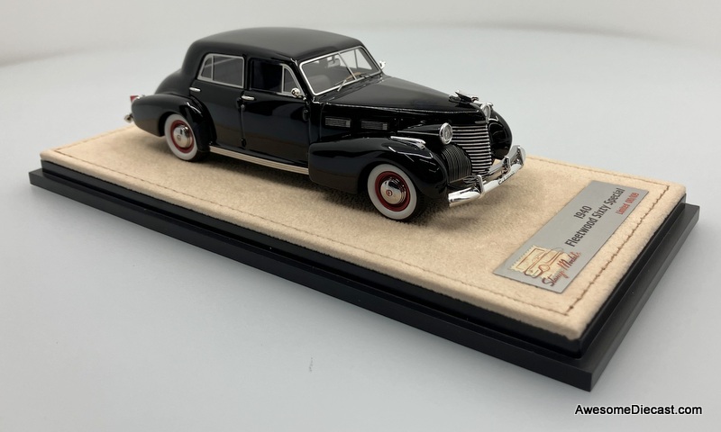 Stamp Models 1:43 1940 Cadillac Fleetwood Sixty Special, Plain Black