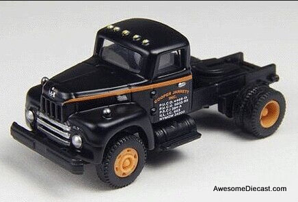 CMW 1:87 International Harvester R-190 Day Cab: Cooper Jarrett Inc