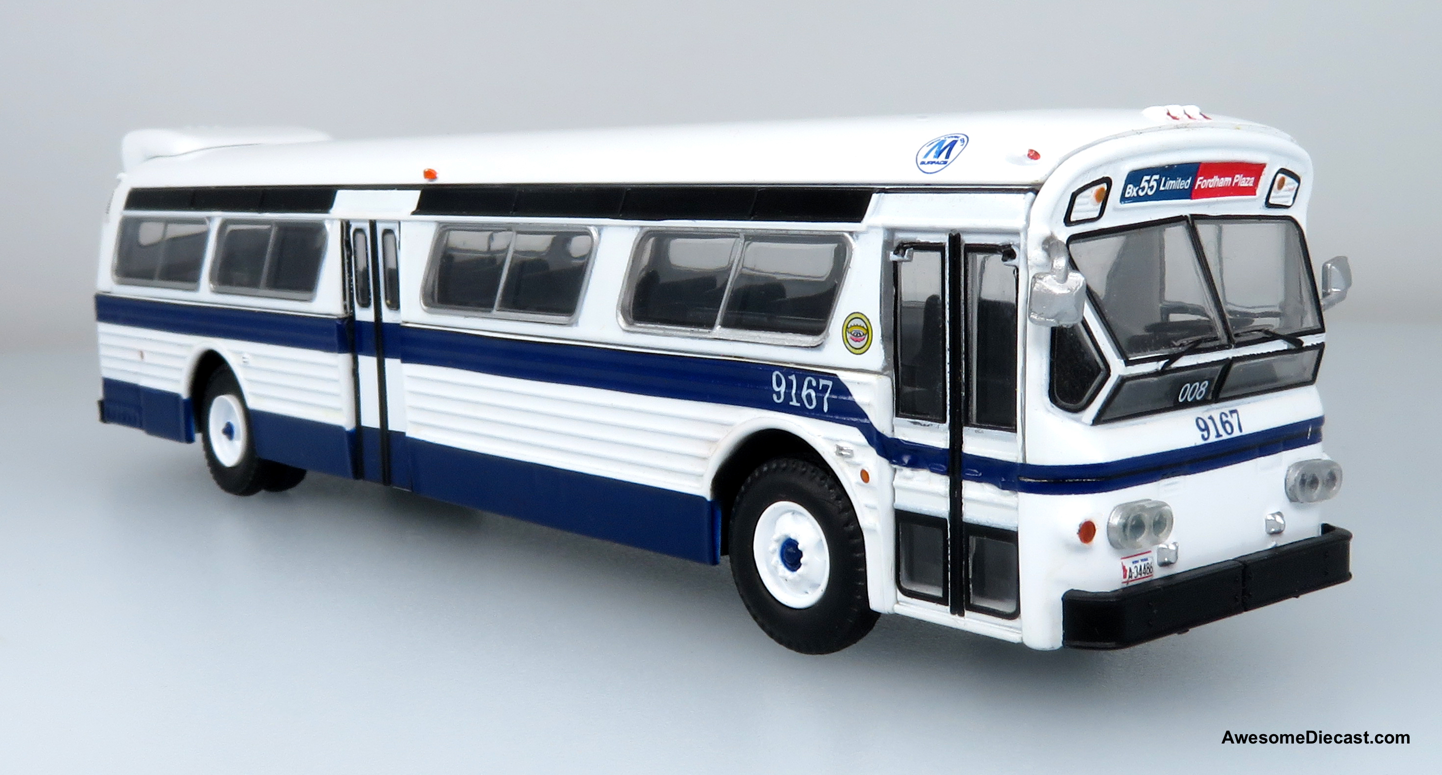 Last Few!! Iconic Replicas 1:87 Flxible 53102 Transit Bus: MTA New York City