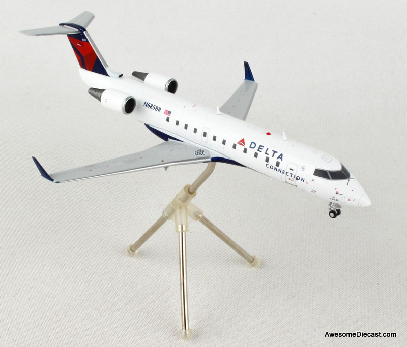Gemini 200 1:200 Bombardier CRJ 200: Delta Airlines (Reg# N685BR)
