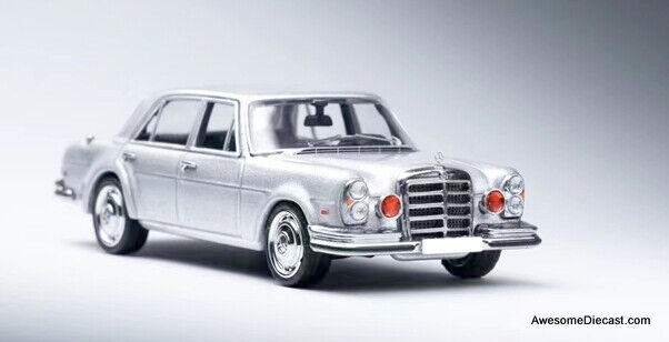 Liberty64 1:64 Mercedes Benz W109 300 SEL 6.3 V8, Silver