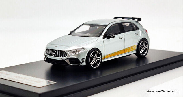 XT Model 1:64 Mercedes Benz AMG A45, Metallic Gray