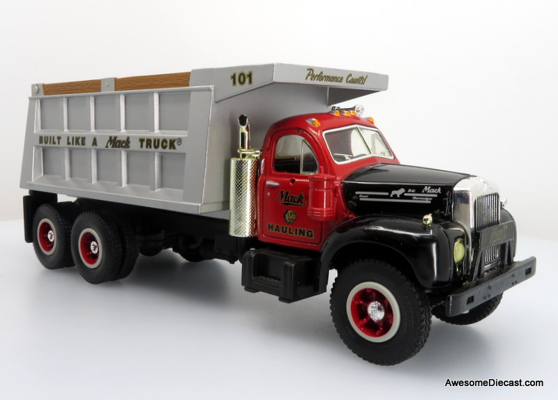 First Gear 1:34 1960 Mack Model B-61 Dump Truck , Red