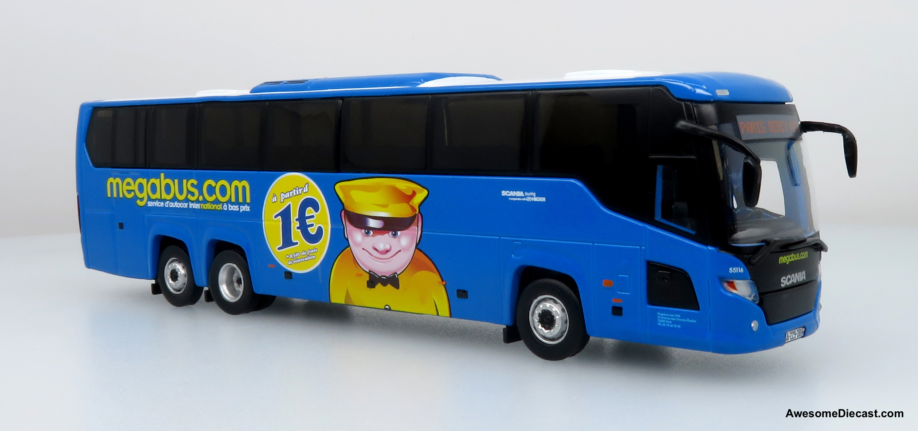 Iconic Replicas 1:87 Scania Touring HD Coach: Megabus France