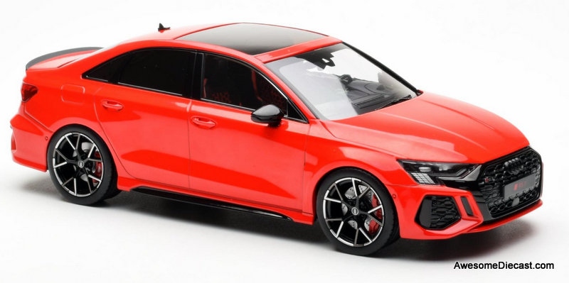 IXO 1:18 2022 Audi RS3 Limousine, Red