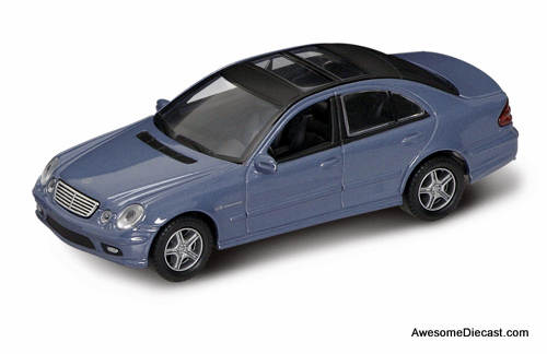Road Signature 1:43 Mercedes Benz E55, Blue