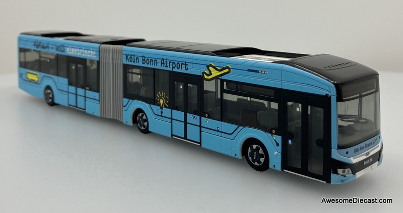 Rietze 1:87 MAN  Lion S City 18 E Articulated Bus: Cologne Airport Shuttle Bus