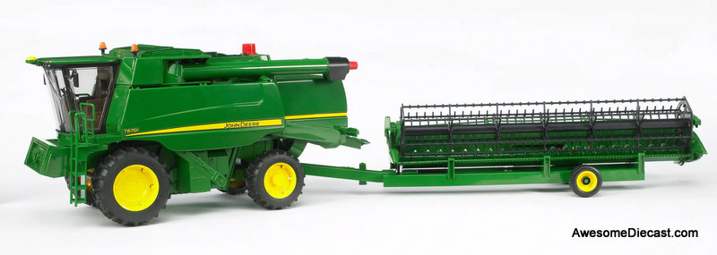 【在庫処分大特価!!】 Bruder 1:16 Green T670i, Harvester Combine Deere John ミニカー