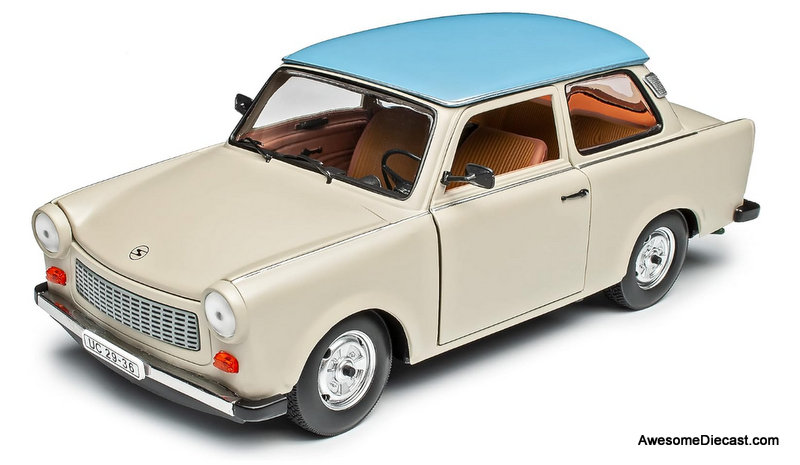 Sun Star 1:18 1965 Trabant 601 Deluxe, Gray/Light Blue