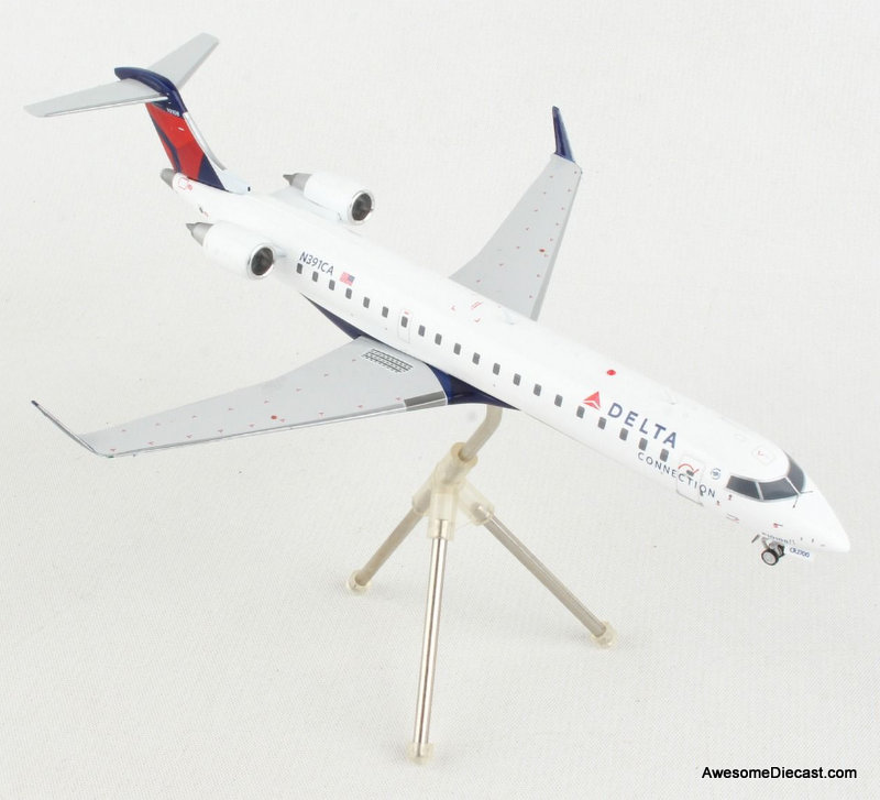 Gemini 200 1:200 Bombardier CRJ700: Delta Airlines (Reg #N391CA)