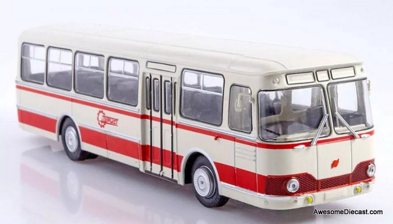Hachette 1:43 1965 Liaz 677B: Soviet Russian Suburban Bus