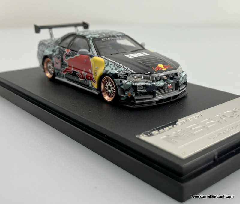 Nissan Skyline GT-R R34 Z-Tune, Red Bull Livery 1:64 Diecast