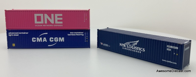 40' Dry Goods Shipping Containers (Set of 3) 1:87 ABS Plastic Model by Apex