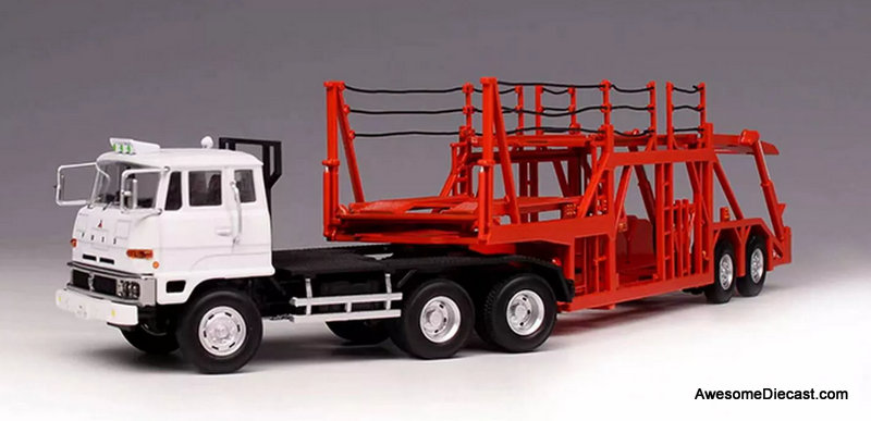 1970 Mitsubishi Fuso Day Cab w/Car Transporter Trailer 1:64 Diecast Model Truck by DD Models