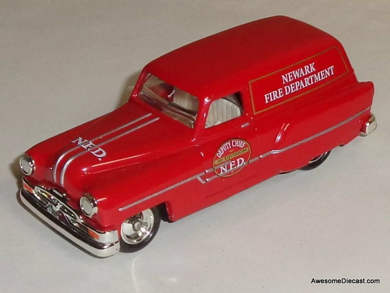 1953 Pontiac Van Fire Support - Newark Fire Department - 1:43 Scale Diecast Model by Corgi