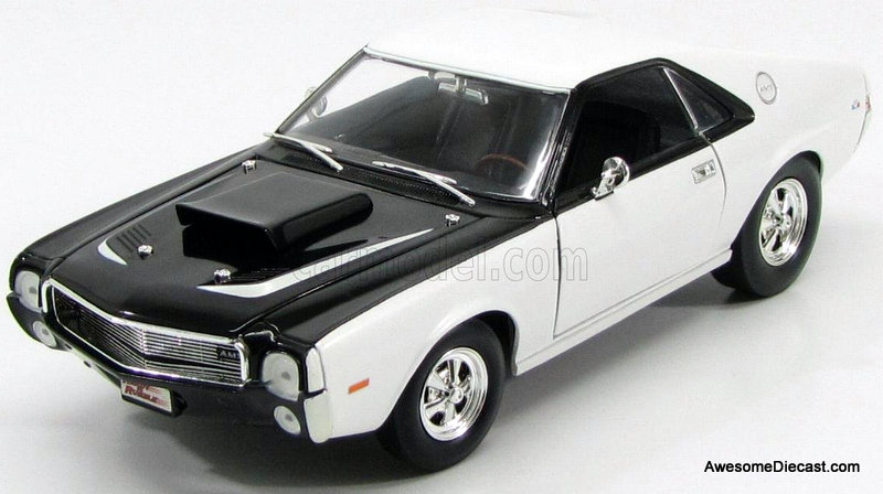 1969 AMC AMX Street Demon, Pearlescent White/Black 1:18 Diecast Model Car by American Muscle