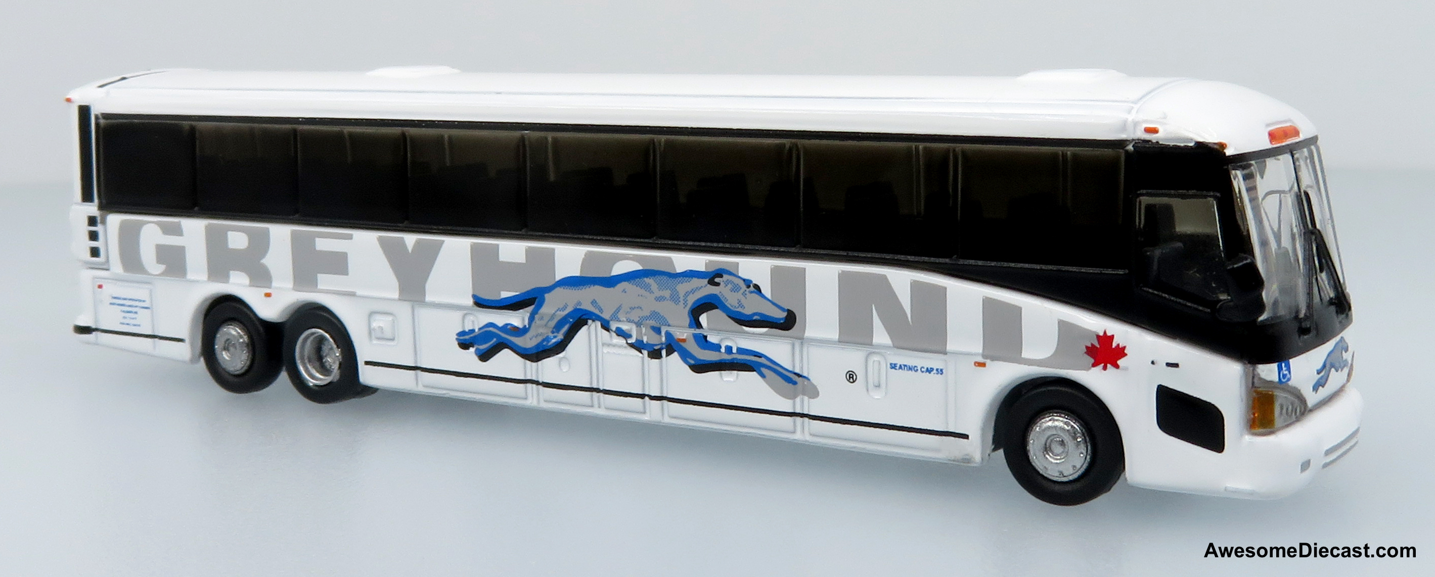 MCI D4505 Motorcoach: Greyhound Shadow Trim 1:160 (N Scale) Diecast Model Bus by Iconic Replicas