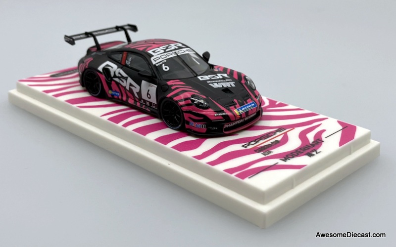 Porsche 911 GT3 #6 Carrera Cup Asia 1:64 Diecast Model Car by