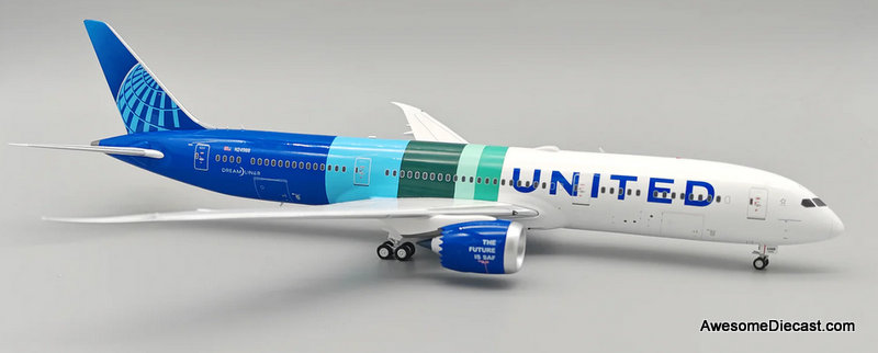 Boeing 787-9: United Airlines (Reg #N24988) 1:400 Diecast Model Plane by Gemini Jets