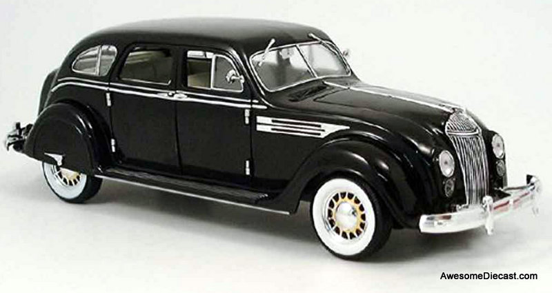 1936 Chrysler Airflow, Black 1:18 Diecast Model Car by Signature Models