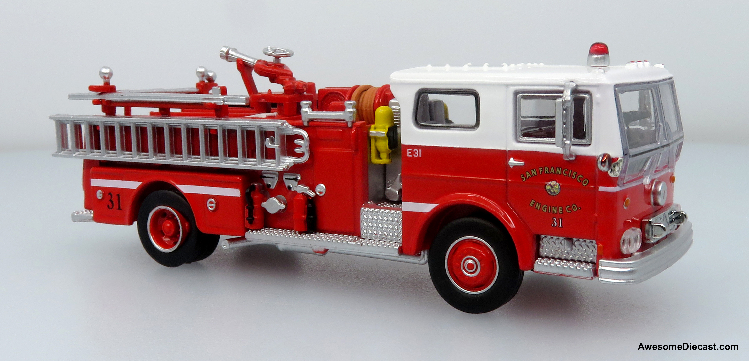 1974 Ward LaFrance Fire Engine: San Francisco Fire Department – Engine 31 1:87 (HO) Diecast Model Fire Truck by Iconic Replicas