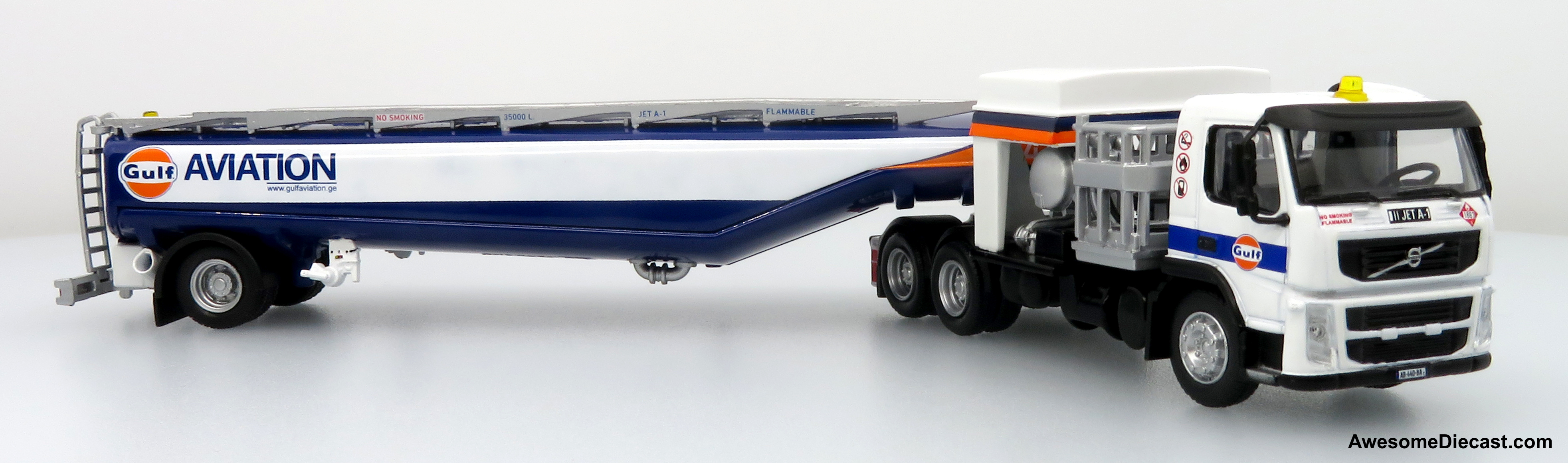 Volvo FM500 w/ Esterer Aviation Refueling Tanker: Gulf Aviation 1:87 (HO) Diecast Model Truck by Iconic Replicas