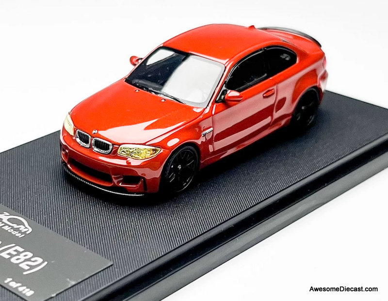 BMW M1 Coupe (E82), Valencia Orange/Black Wheels 1:64 Diecast Model Car by 7CM Model
