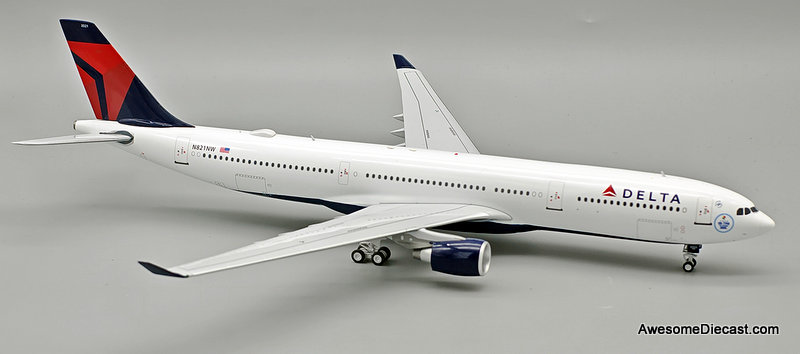 Airbus A330-300: Delta Airlines (Reg #N821NW) 1:200 Diecast Model Plane by Inflight200