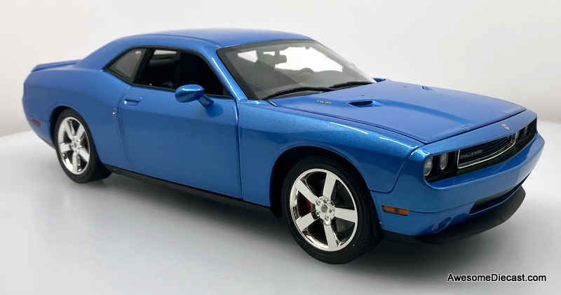 2010 Dodge Challenger R/T, Metallic Blue 1:18 Diecast Model Car by ACME
