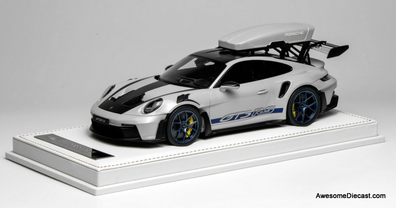 Porsche 911 GT3 RS (992) w/Detachable Roof Rack, Ice Gray Metallic 1:18 Resin Cast Model Car by Ivy Merit