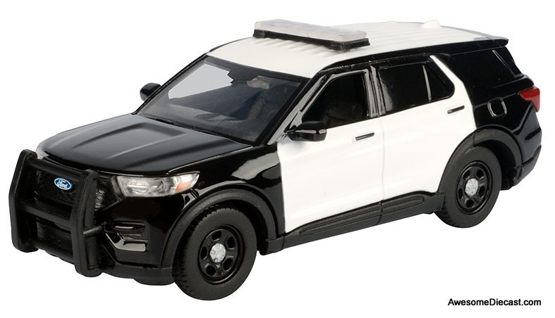 2022 Ford Police Interceptor Utility, Black & White 1:43 Diecast Model Car by Motormax