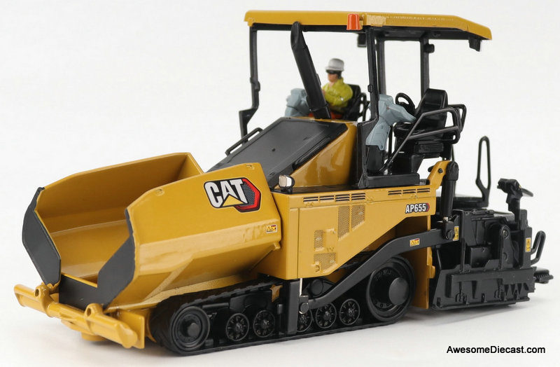 Caterpillar AP655F Asphalt Paver 1:50 Diecast Model Vehicle by Diecast Masters