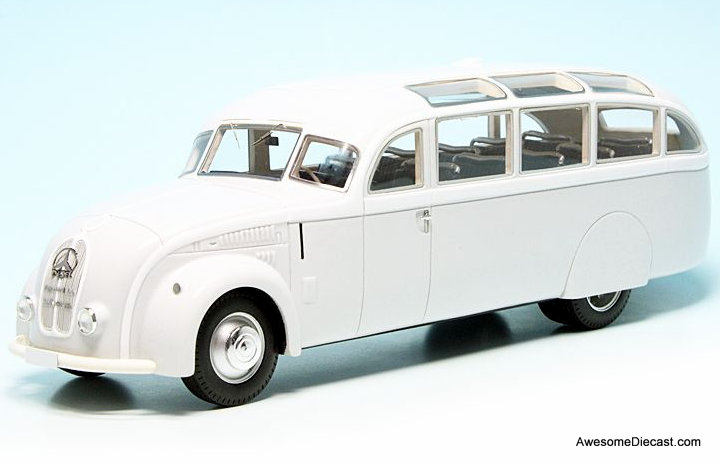 1935 Mercedes Benz LO 3100 Uerdingen Bus (Germany) 1:43 Resin Cast Model Bus by AutoCult