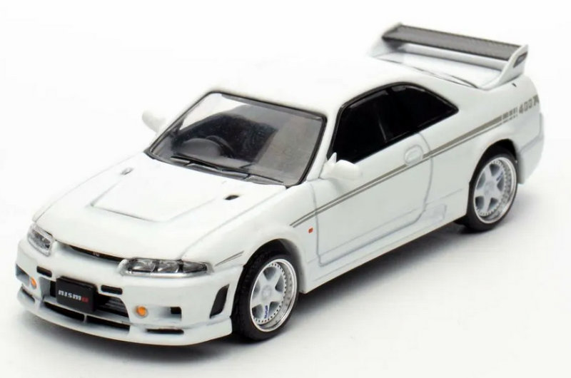 Nissan GT-R R-33 Nismo 400R, White 1:64 Diecast Model Car by Pop Race