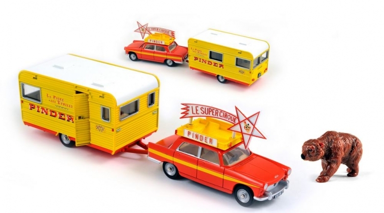 Norev 1:43 1966 Peugeot 404 Sedan w/ Trailer: Pinder Circus