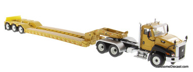 Diecast Masters 1:50 Caterpillar CT660 Day Cab w/XL 120 Low-Profile HDG Lowboy Trailer