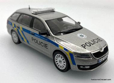 Skoda Octvia Wagon, Silver: Slovakia Police Department 1:43 Diecast Model Car by IXO