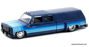 1973 Chevrolet Cheyenne Super 30 w/Camper Shell, Blue/Custom Paint 1:64 Diecast Model Truck by M2 Machines